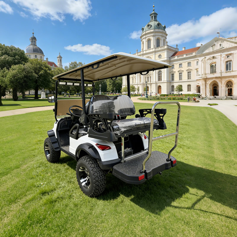 Luxury Lifted 4 Seater electric Golf Cart