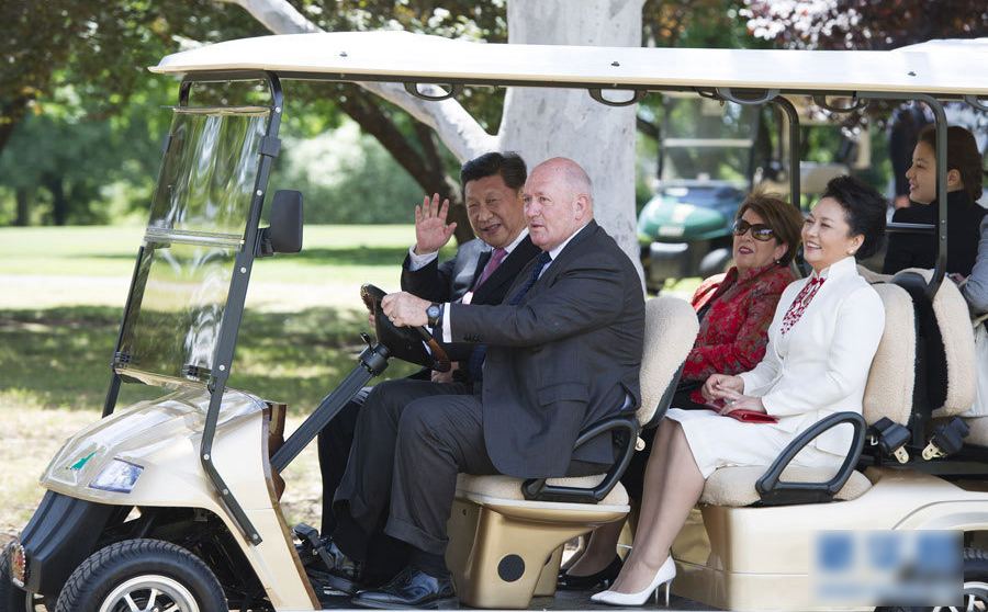 eagle-6-seater-golf-cart