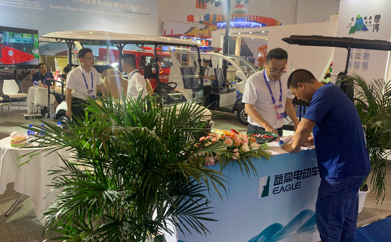 Electric Golf Carts & Sightseeing Buses car