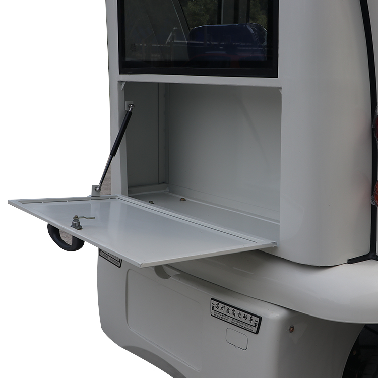 China Closed Electric Golf Cart with Doors